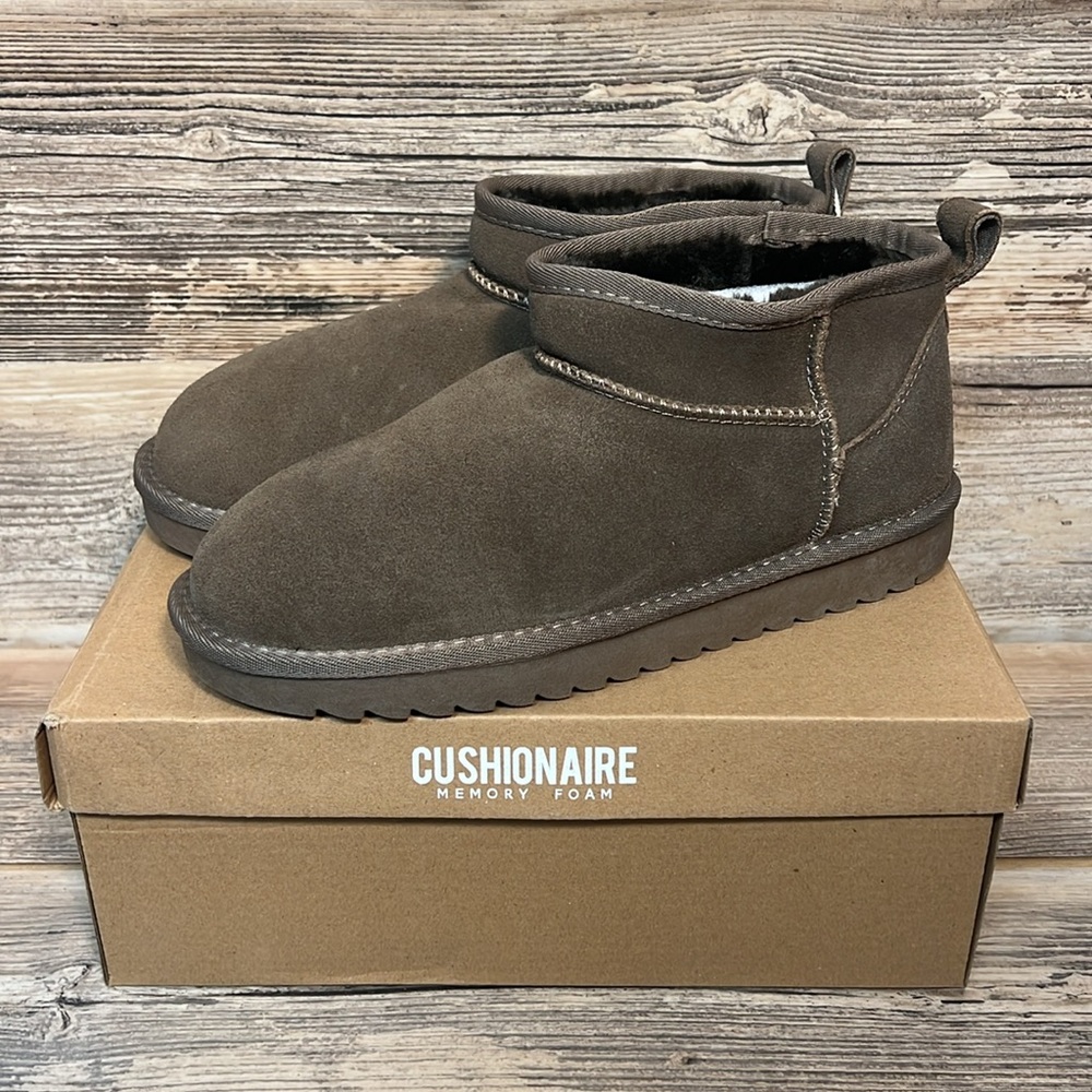 CUSHIONAIRE Women's Hip Genuine Suede Ankle Fur Lined Boots in Taupe NEW